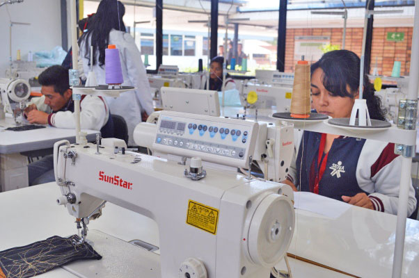 Máquinas para coser formación de calidad