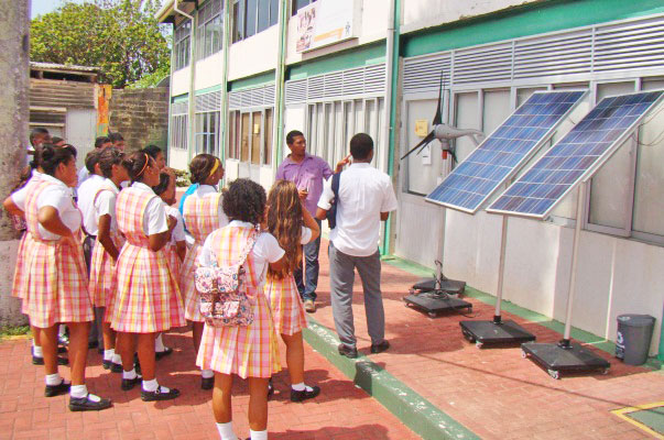 Semana de la Ciencia y la Tecnología en San Andrés 