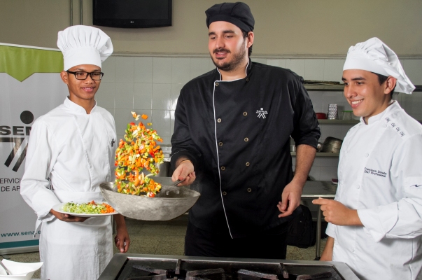‘Master chef’ colombiano comenzó a formarse en el SENA
