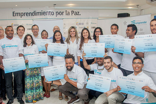 Programa de Emprendimiento “Antonieta Davis” cierra con éxito en San Andrés, Providencia y Santa Catalina