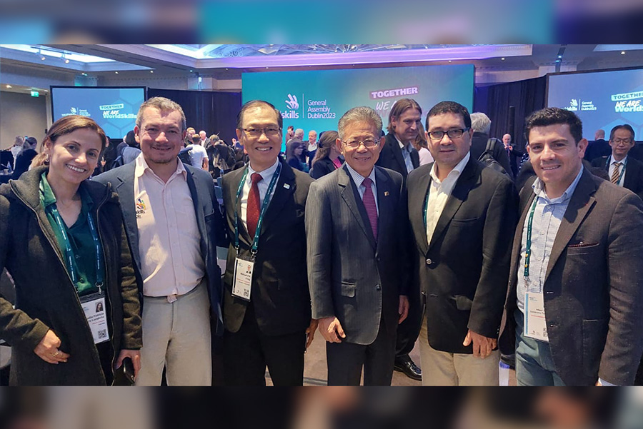 Equipo SENA presente en la Asamblea general de WorldSkills International 2023. 