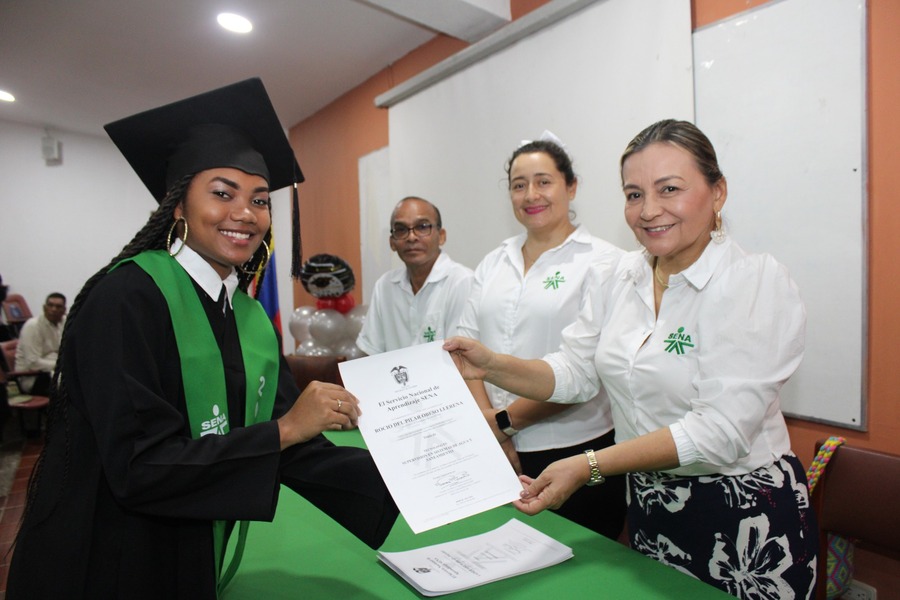Egresados del SENA Bolívar recibieron título al culminar sus programas de formación