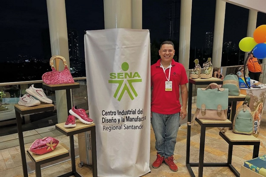 El talento del SENA presente en la feria internacional del cuero y calzado más importante del país. 