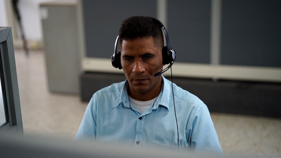 “Yo no sabía que existían aplicaciones para personas ciegas. Desde que terminé el bachillerato en 1998 no había tocado un comput