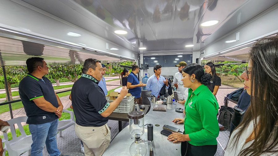 El director del SENA Cesar, Eudes Zapata Sanjuán, destacó el acompañamiento que realizó la Regional Caldas al traer sus aulas mó