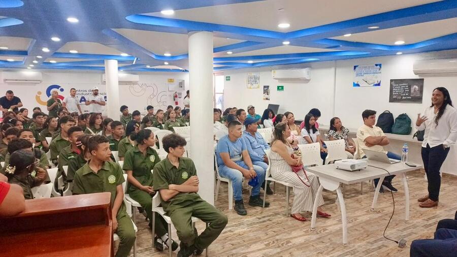 Estudiantes participan de socialización del programa de la Media Técnica-26426.jpeg