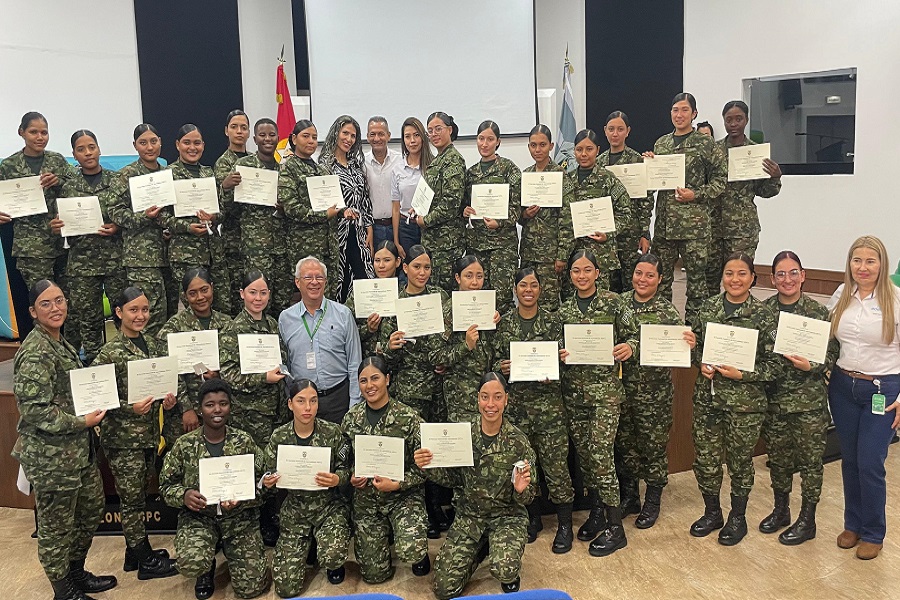 La certificación se llevó a cabo en las instalaciones de la Octava Brigada. 