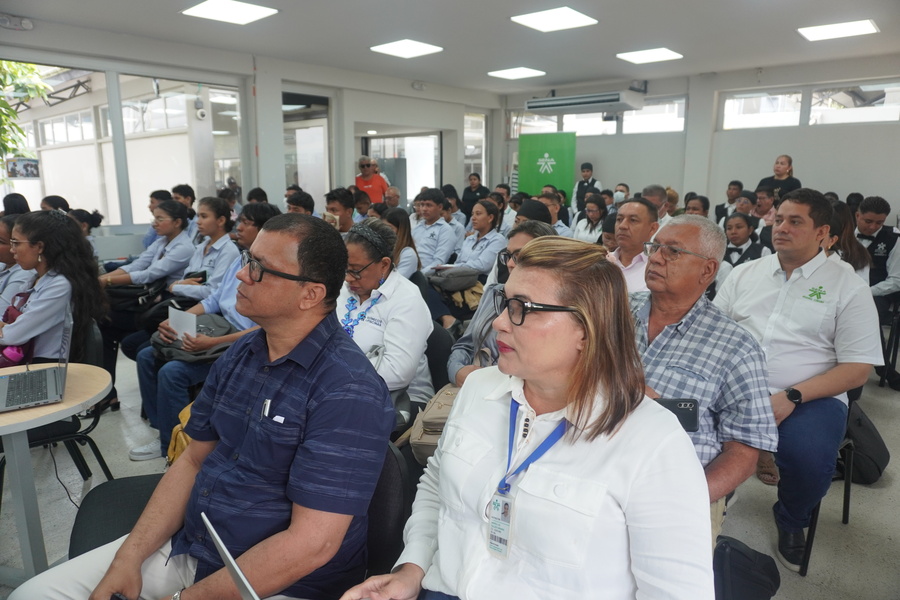 Foto 1 BP COR Gestión, transparencia y articulación en la Regional Córdoba-261125.jpg