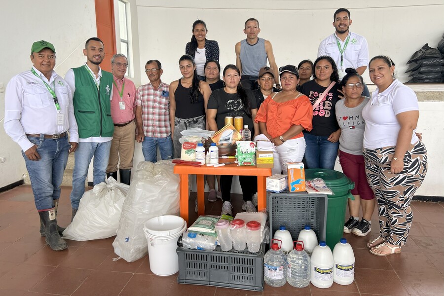 Foto 1 BP ME Tres asociaciones del Meta fortalecen sus capacidades productivas gracias a CampeSE