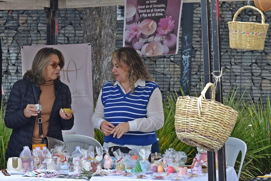 Foto 1 BP NAR Feria Sembradores de Paz-31025.JPG