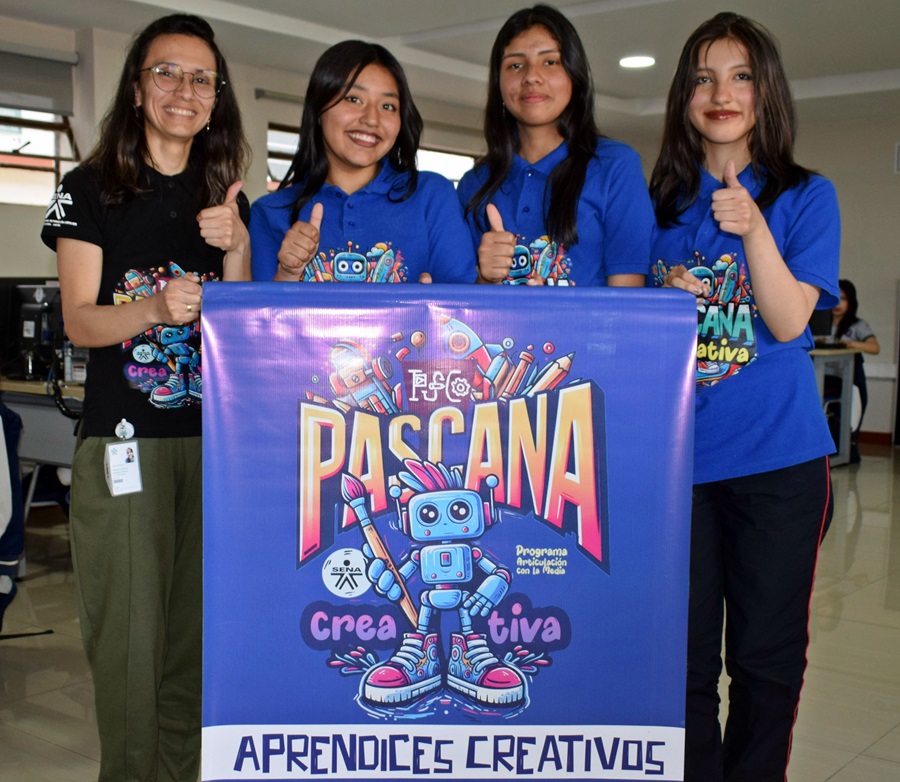   (De izquierda a derecha) Nathaly Castillo, instructora SENA, Zara Riascos Luna, Sofia Estrada Naspiran y Briyhit Tatiana Moral