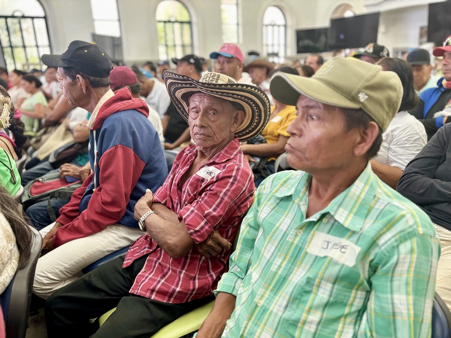 Durante el encuentro, los asistentes socializaron sus necesidades en formación, certificación por competencias laborales, empren