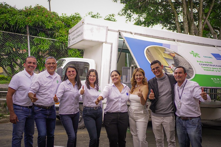 Recorrido de la Escuela de Destrezas.    