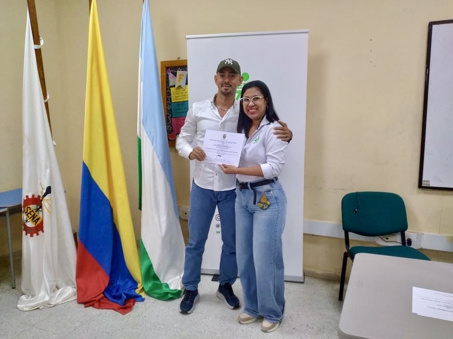 “Para el SENA Regional Córdoba es un honor certificar las competencias de 13 personas con discapacidad auditiva. Este logro repr