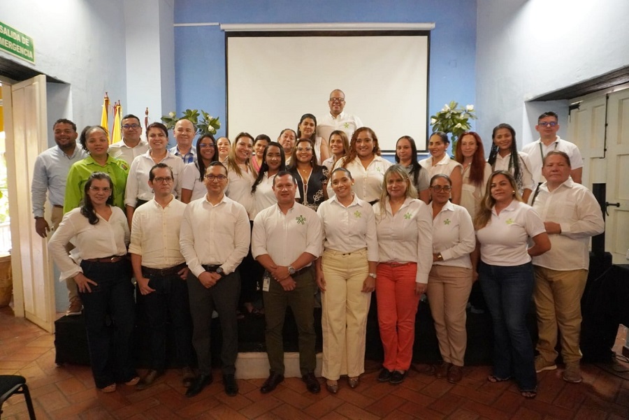 Foto BP BOL Centro de Comercio y Servicios desarrolló jornada de diálogo y socialización de avan