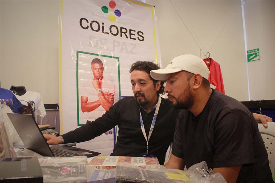 Foto BP NAR Firmante de paz teje resiliencia a través de su proyecto productivo-201125.jpg