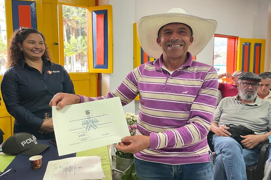 Foto BP QUI Mineros de subsistencia de Salento se certificaron con el SENA-261125.jpeg