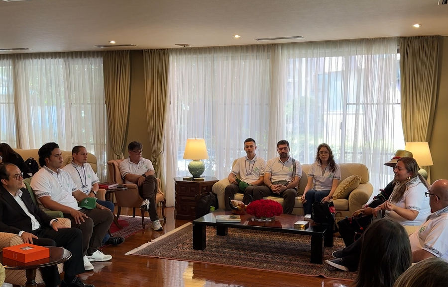 La primera delegación de la Entidad se reunió con el cónsul de Colombia en ese país, José Francisco Díaz,