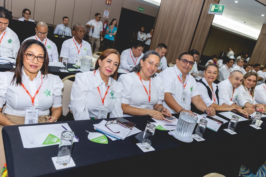 JC DG ENCUENTRO DE DIRECTORES SANTA MARTA 20025 30-41125.jpg