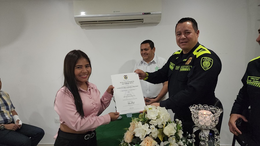 “Nos sentimos agradecidos con el SENA por esta formación que nos brindó, en realidad, estamos muy felices por recibir este diplo