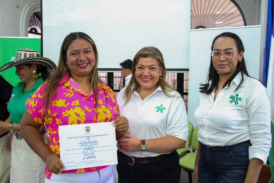 La certificación de conocimientos brinda beneficios cómo obtener un cargo de instructor SENA. 