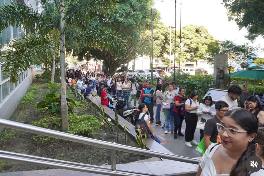 Más de 700 personas participaron en la ‘Primera Feria de Empleo 2025’ de la Agencia Pública de Empleo. 