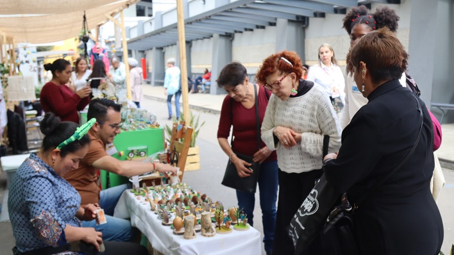 Gracias al apoyo del SENA, y bajo la orientación del director general Jorge Eduardo Londoño Ulloa, se reunieron más de 40 herede