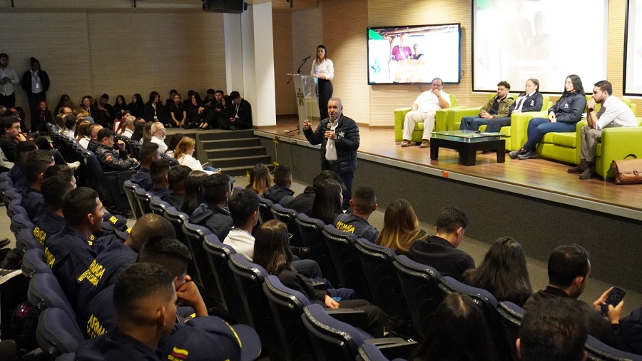 “Cuando nos dicen: 'Ustedes no tienen derecho a un contrato laboral', tenemos dos caminos: uno es decir 'otro día será', o podem