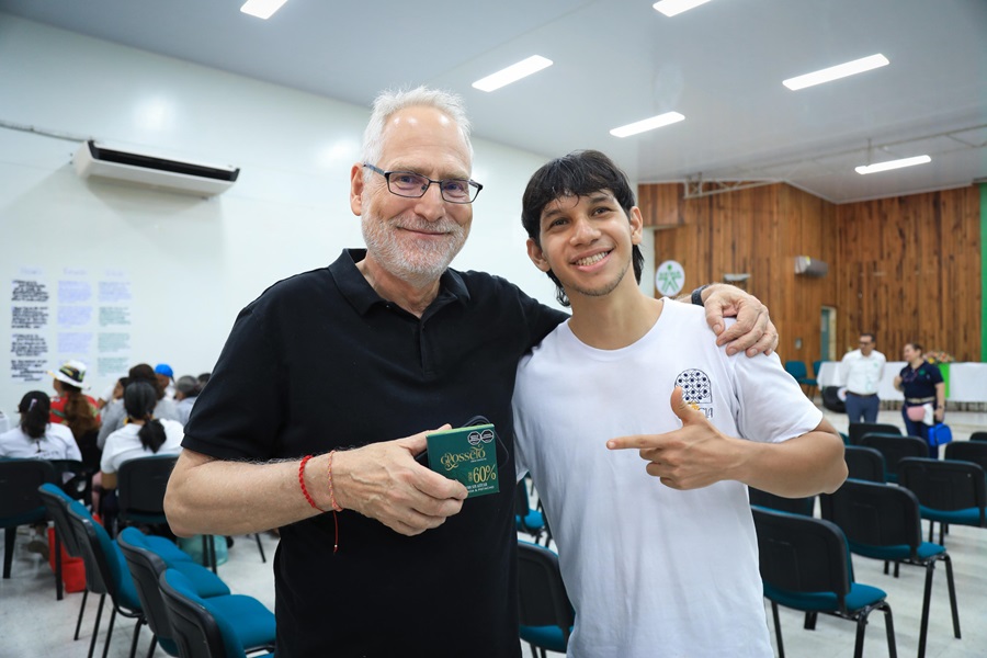 El Centro Industrial y del Desarrollo Tecnológico del SENA en Barrancabermeja fue el punto de partida de la gira nacional de Pet