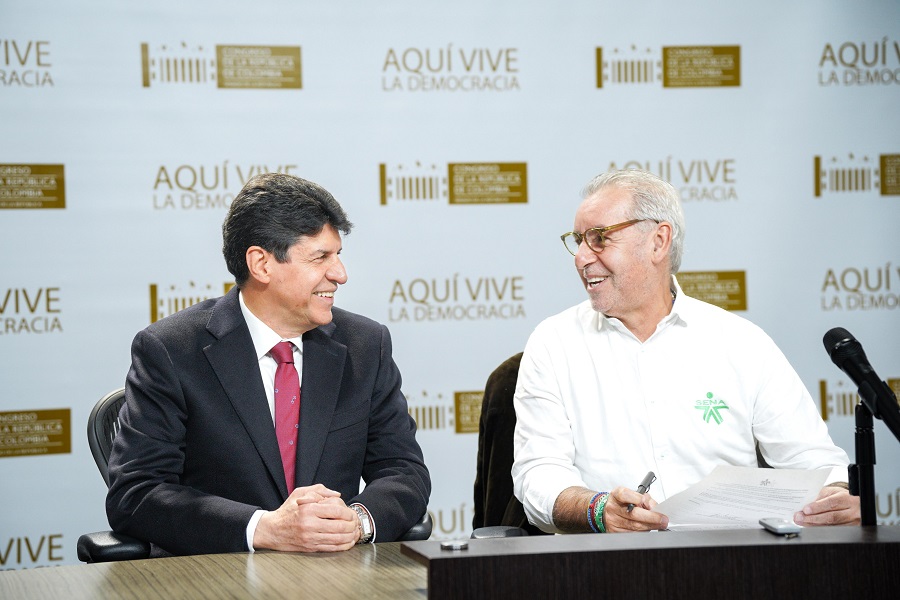 "El contrato de aprendizaje es vital para que muchas y muchos jóvenes puedan estudiar en el SENA. De ahí se deriva su subsistenc