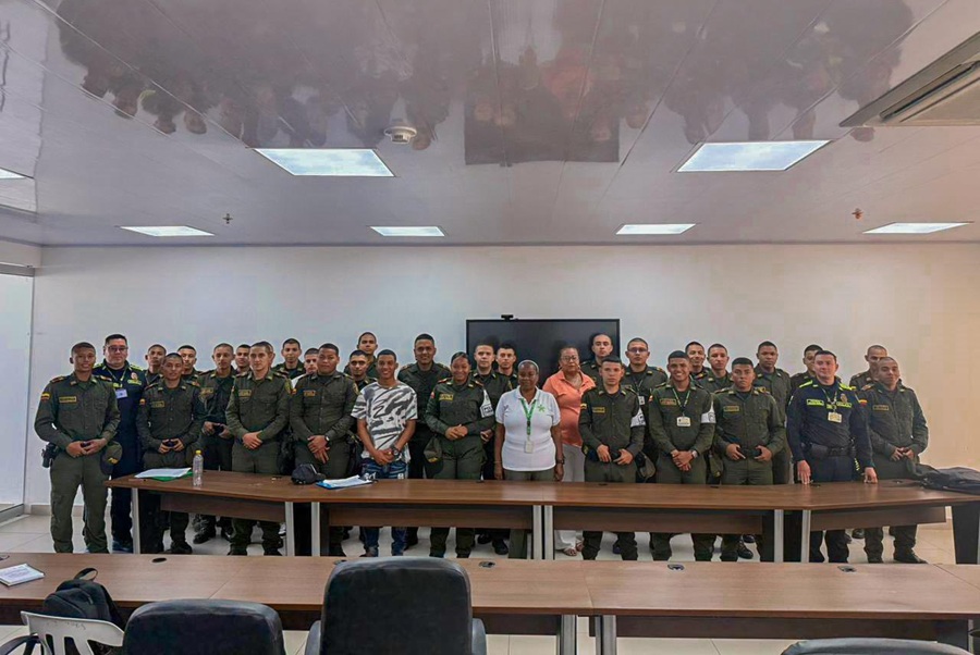 foto-Auxiliares de policia-31326.jpg