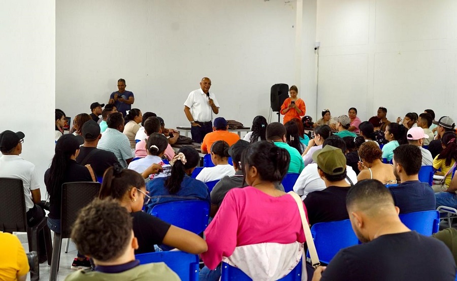 Los participantes han recibido su formación en un único programa, en un periodo de 8 a 10 días, en temáticas como: servicio al c