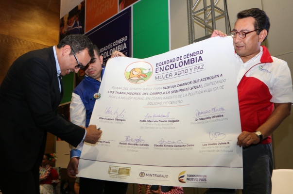 “Hacer equidad de género significa abrir oportunidades para la mujer”