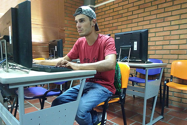 Talento SENA desarrolla app que calcula costos en construcción