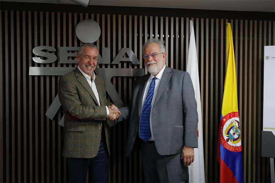 El director general del SENA firmó el memorando de entendimiento que traerá beneficios a habitantes del Catatumbo.