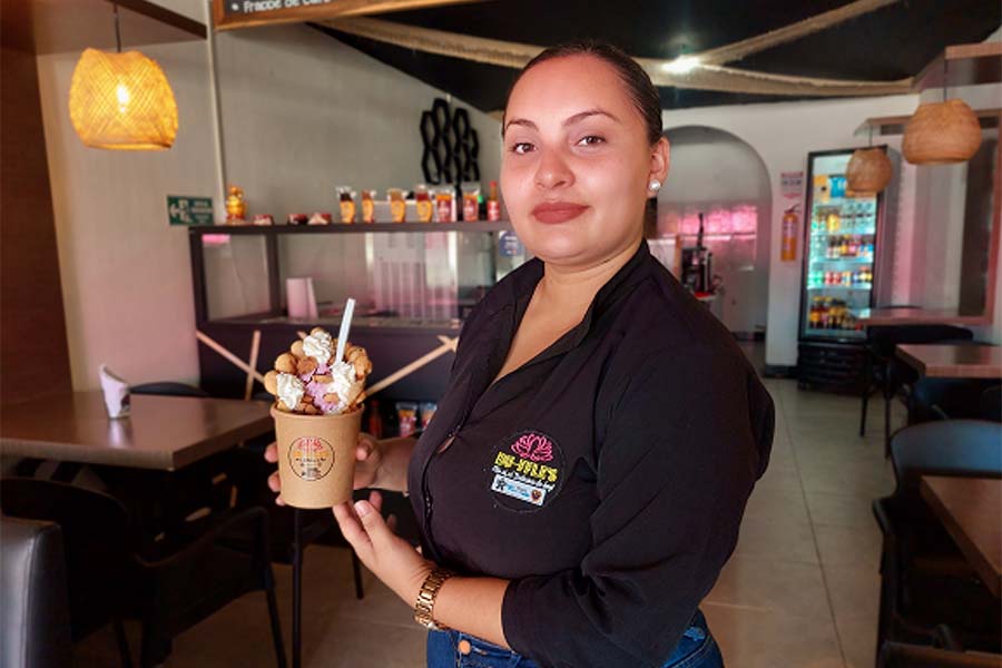 ‘Buffle’s Amazon’ está ubicado en el corazón de Leticia. Ofrece productos deliciosos y saludables.