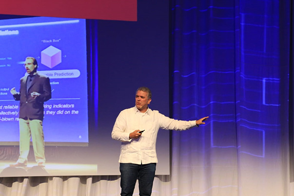 “Las TIC son muy importantes para generar equidad en una sociedad” 