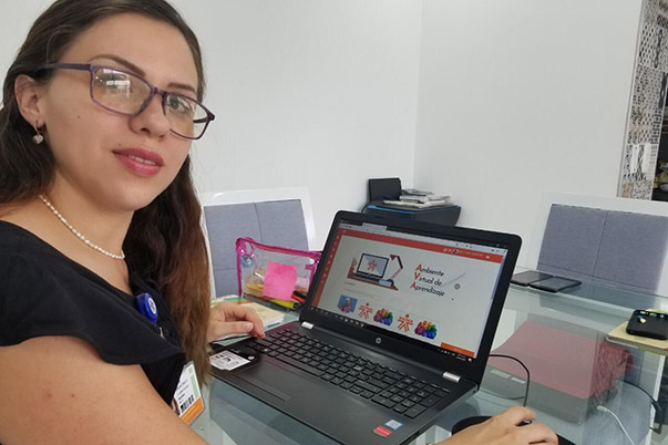 27 mil 807 estudiantes de Santander serán doblemente titulados