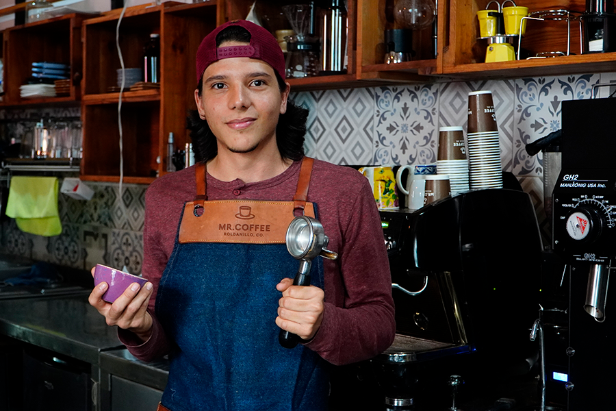 Imagen sobre Nicolás, en el SENA descubrió la pasión que cambiósu vida