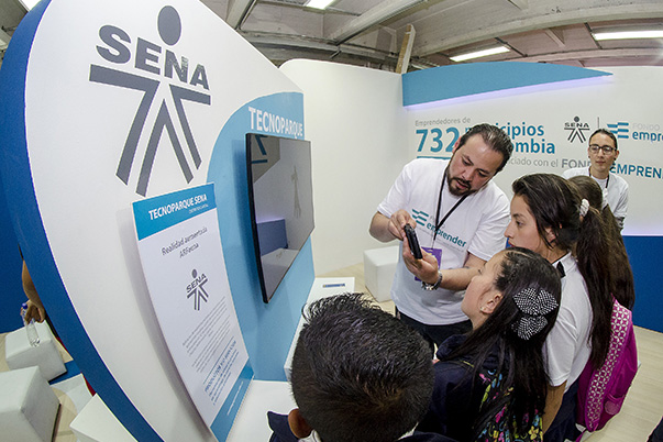 En Expociencia se muestran proyectos de investigación del SENA