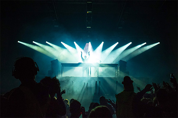 Abierta convocatoria para certificar competencias laborales de 450 DJ