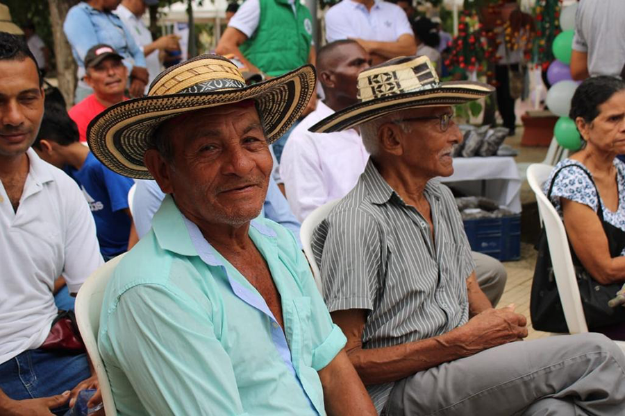 Los campesinos de Bolívar, provenientes de múltiples municipios, se siguen beneficiando a la oferta de servicios de CampeSENA. 