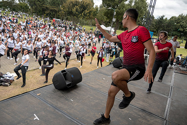Actividad física ‘por la convivencia, contra la violencia’