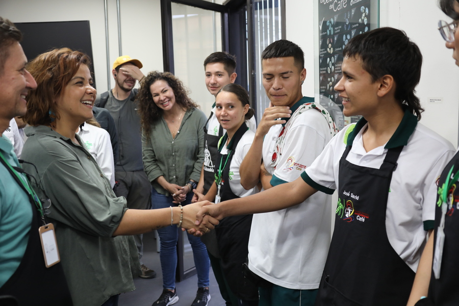 foto de aprendices y instructores