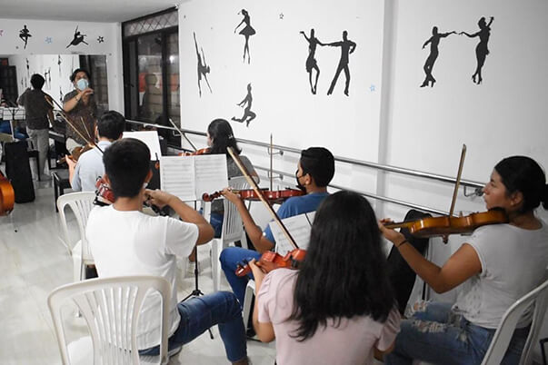 Dada su vocación de servicio y amplio portafolio