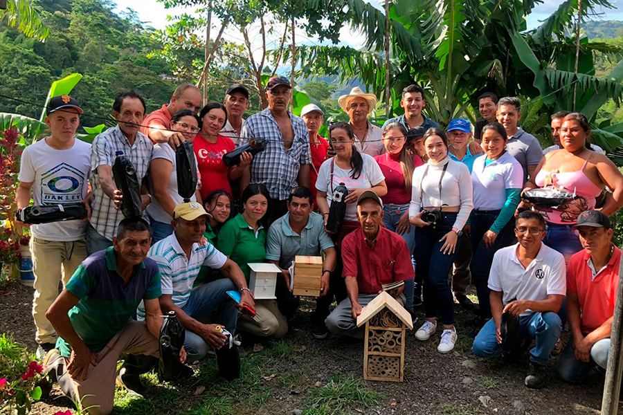 Los productores destacaron la labor del SENA que apoya la meliponicultura, crianza de abejas sin aguijón.