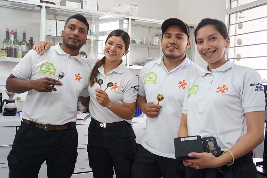 El Cauca se constituye como el departamento con mayor número de hogares productores a nivel nacional:  93.000 familias cafeteras