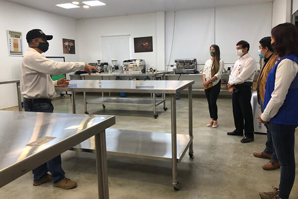 SENA formará a excombatientes que hacen parte del modelo de entornos productivos de la ARN en Cauca