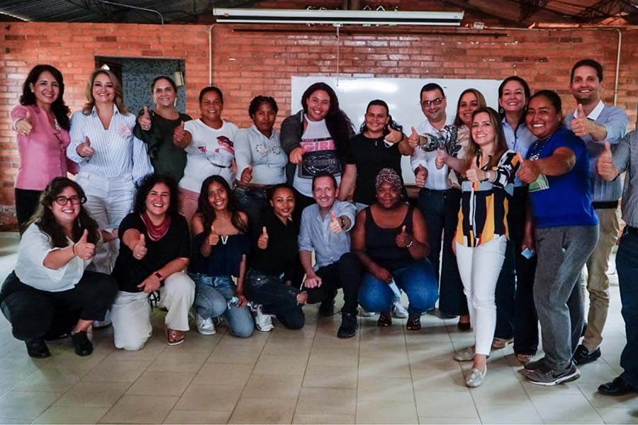 Imagen sobre la alianza con camacol y la embajada británica promoviendo la equidad de género