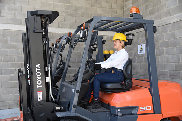 En la feria de empleo para egresados SENA se dará orientación en temas sobre cómo elaborar una hoja de vida